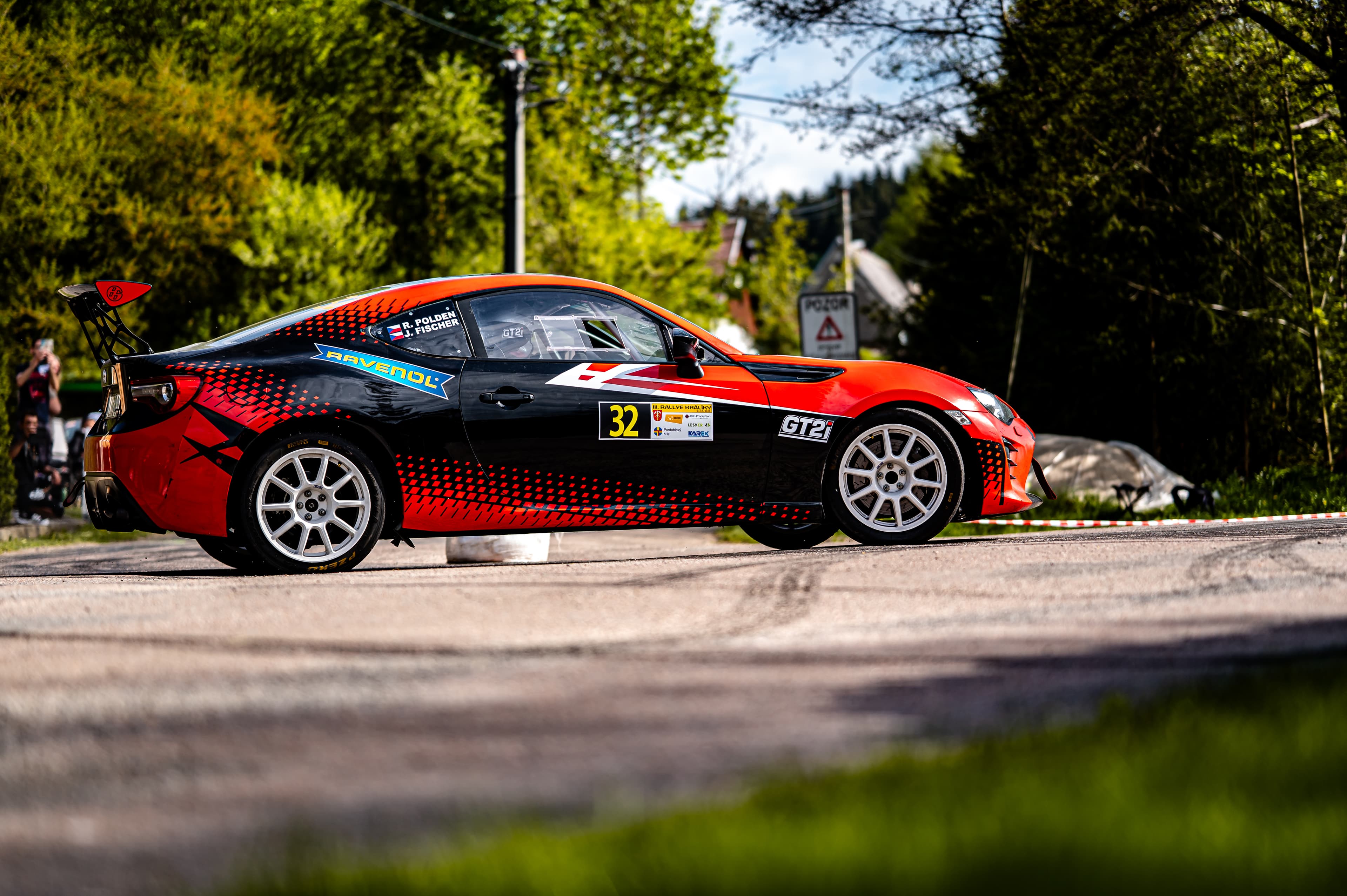 Toyota GT86 Cup R 13